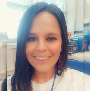 Meet your Posher, Mandy